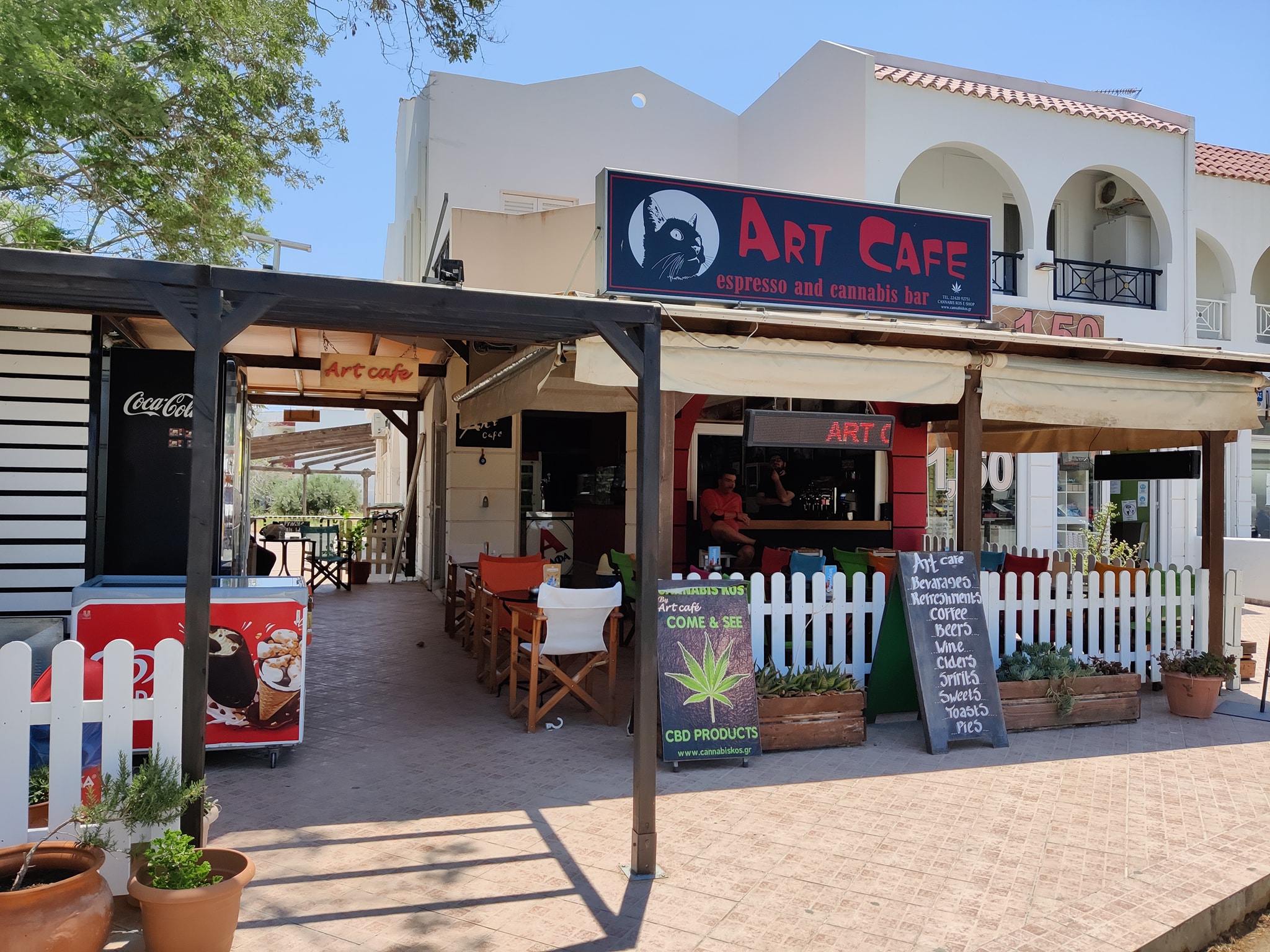 Art Cafe Espresso and Cannabis Bar